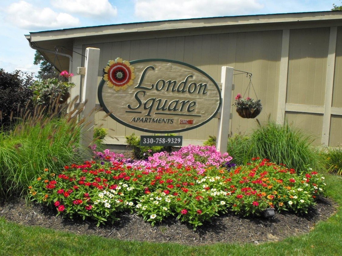 London Square Apartments Apartments in Boardman, OH