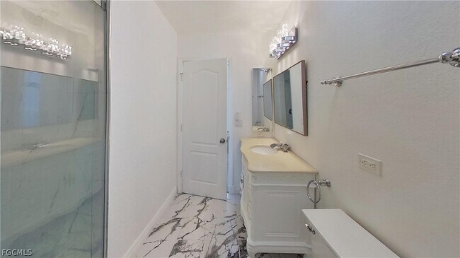 Foto del edificio - 546 SE 5th Ave