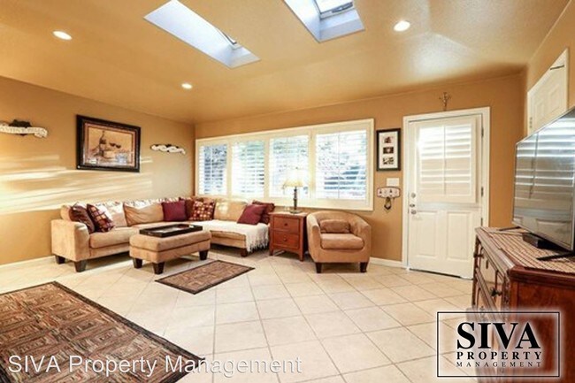 Foto del edificio - Studio, 1 bath House - 1756 McBain Ave