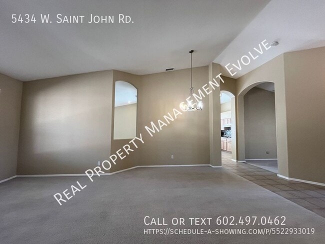 Building Photo - 3Bed / 2 Bath Home