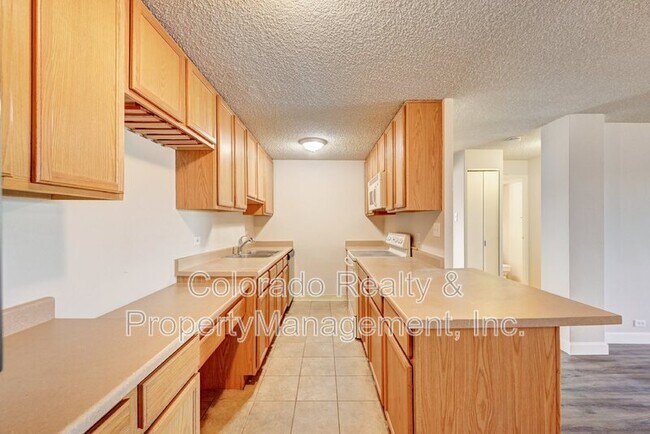 Building Photo - 2225 Buchtel Blvd S
