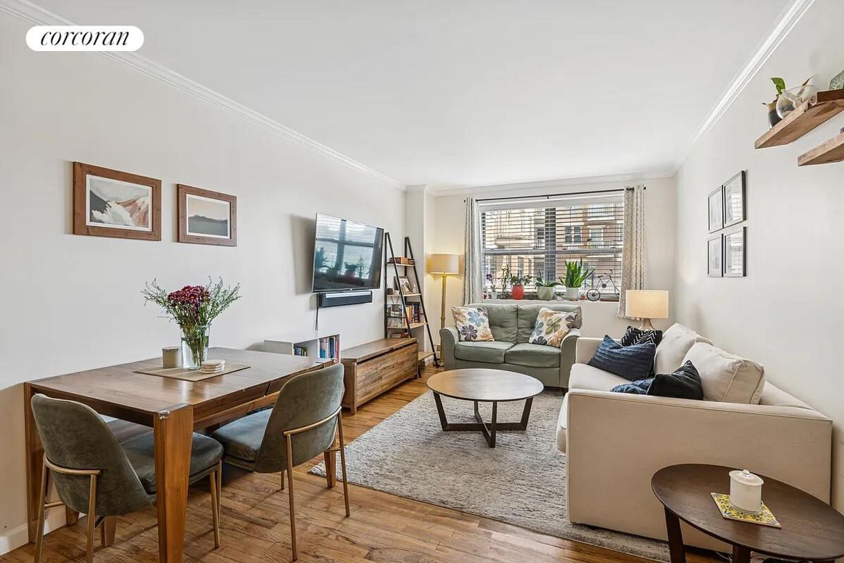 Foto principal - 1831 Madison Ave