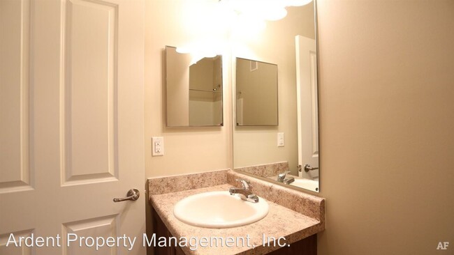 Building Photo - 1524 Braeton Pkwy
