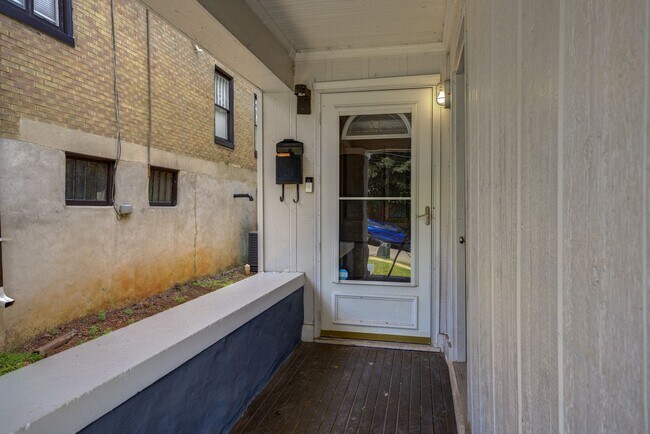 Foto del edificio - Home for rent in Birmingham, Alabama