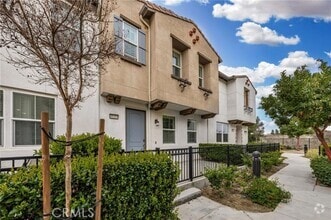 Building Photo - 40264 Calle Real