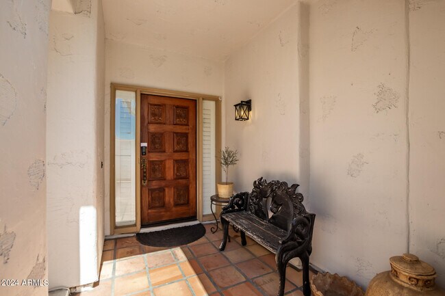 Foto del edificio - 6128 N 28th St