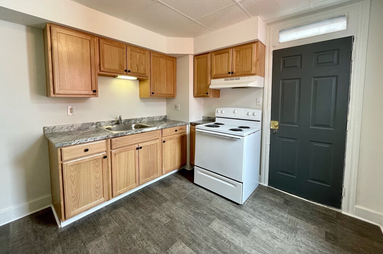 Foto principal - 817 E Philadelphia St