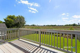 Building Photo - 930 Reef Rd