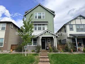 Building Photo - 1128 Grove St