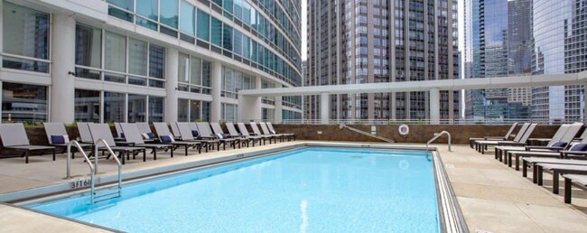 Outdoor Pool Is Open! - 455 N Park Dr