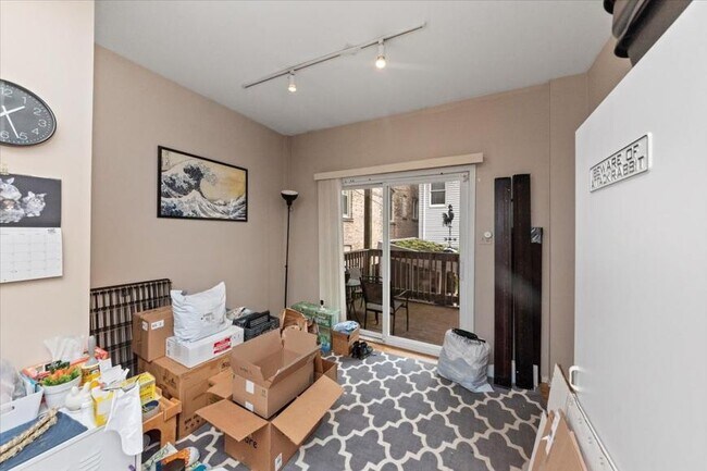Foto del edificio - 1 bedroom in Chicago IL 60613