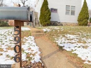 Building Photo - 5906 Benton Heights Ave