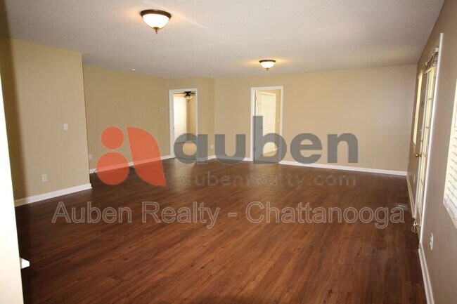 Foto del edificio - 6250 W Highway 136