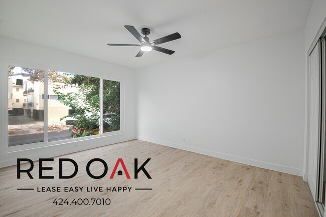 Foto del edificio - 812 Westbourne Dr