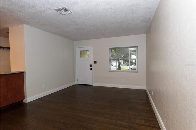 Foto del edificio - 226 W Spruce St