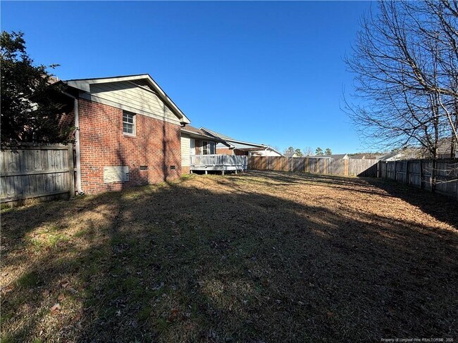 Foto del edificio - 543 Killeen Rd