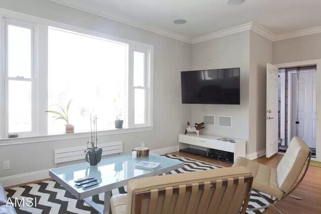 Foto del edificio - 3 br, 2 bath House - 1340 Mason St