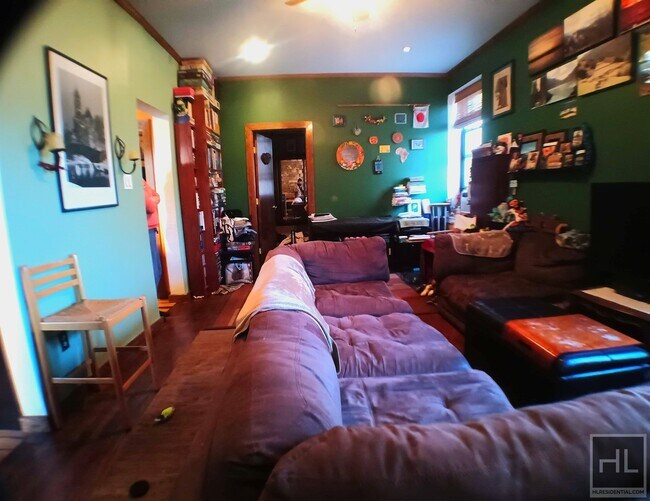 Building Photo - Bedroom with large living space on AVENUE C