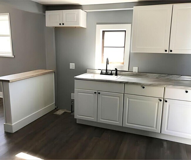 Foto del edificio - 9918 Sandusky Ave