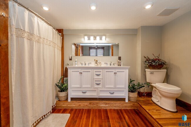 Foto del edificio - 101 N Main Ave