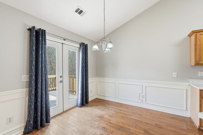 Foto del edificio - 5055 Blue Goose Ct