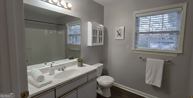 Foto del edificio - 3813 N Bogan Rd