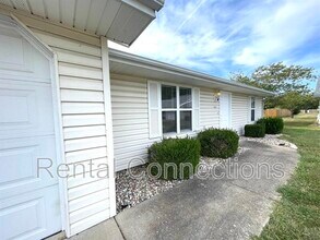 Building Photo - 601 James Ct