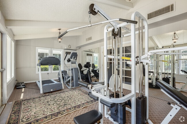 Fitness Center - Fountain Grove