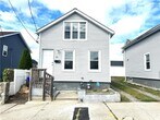 Primary Photo - 86 Washington St