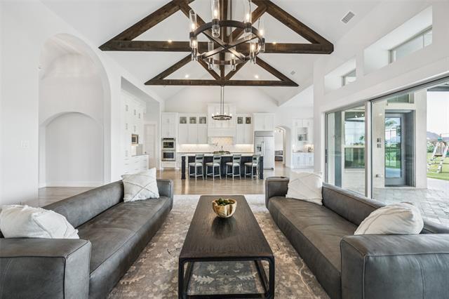 Foto del edificio - 5302 Barrington Dr