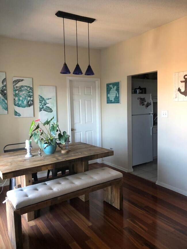 Foto del edificio - 2325 W Great Neck Rd