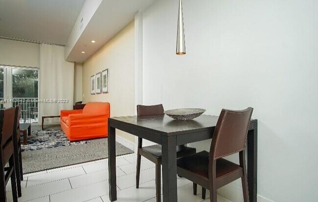 Foto del edificio - 5300 NW 87th Ave