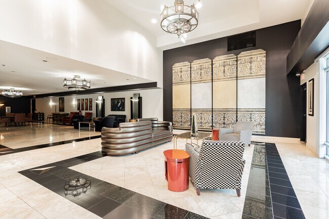 Foto del edificio - Fully Furnished High Rise with Wynn Golf Course Views!