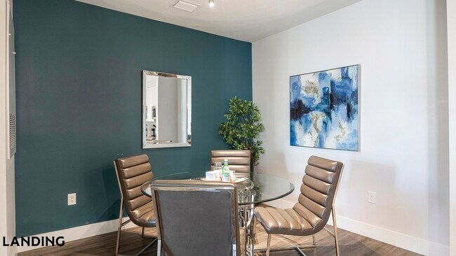 Foto del edificio - 4950 W Prescott St