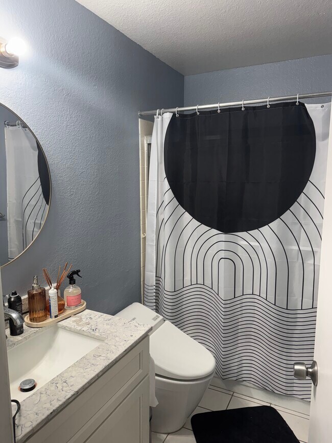 Foto del edificio - 1217 Coyote Creek Ct