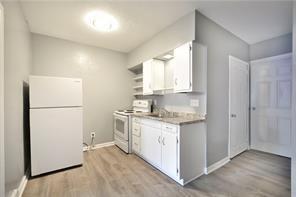 Building Photo - 1141 Brabec St