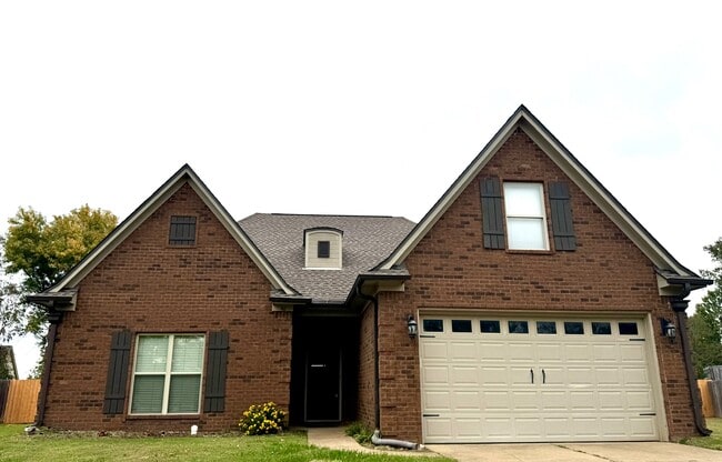 Photo - 40 Lake Front Dr N House