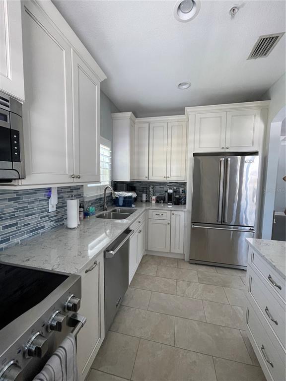 Building Photo - 3213 Marcellus Cir