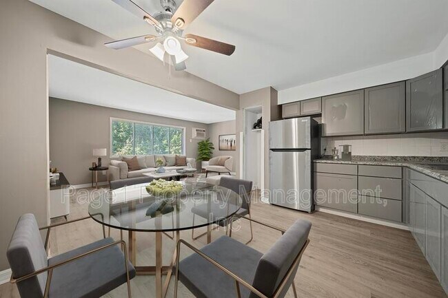 Building Photo - 130 Flintridge Dr