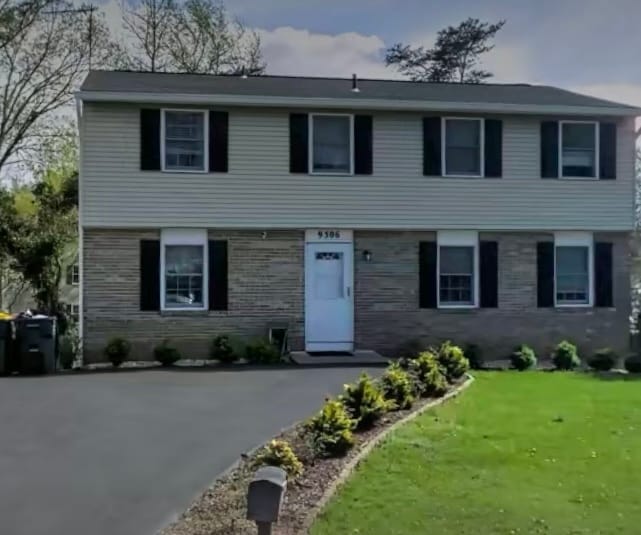 Primary Photo - 9306 Kite St