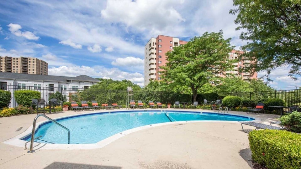 Arrive Alexandria Apartments Alexandria, VA