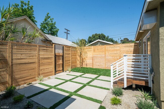 Foto del edificio - 2 br, 2 bath House - 2324 Alta Street