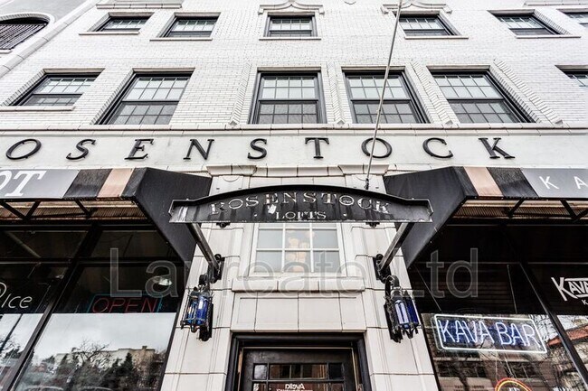 Foto del edificio - 1234 E Colfax Ave