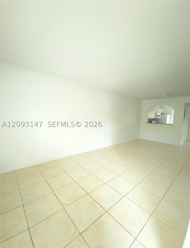Foto del edificio - 940 NE 33rd Terrace