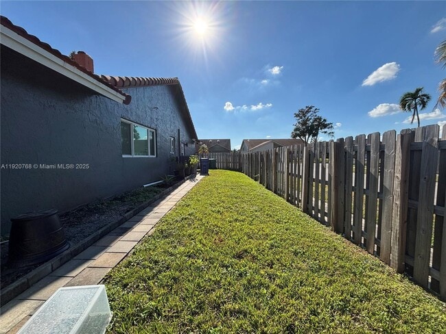 Building Photo - 7099 NW 48th Ct