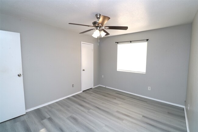 Building Photo - 12659 Ashford Meadow Dr