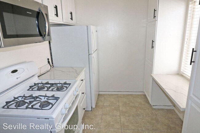 Foto del edificio - 4746-4756-4756 Point Loma Ave