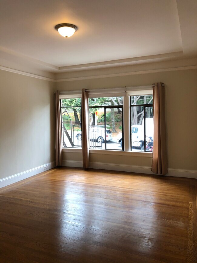 Foto del edificio - 740 Parnassus Ave