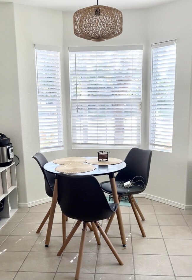 Building Photo - 91-6471-6471 Kapolei Pkwy