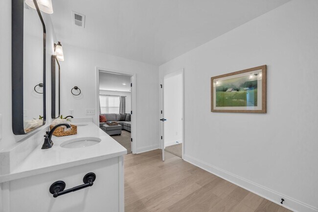 Foto del edificio - 3 Bd 3 Ba Daisy Floorplan in James Creek!